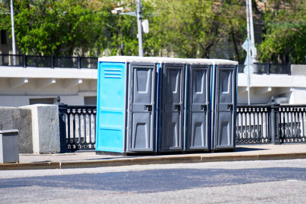 Best High-end porta potty rental  in St Peter, WI